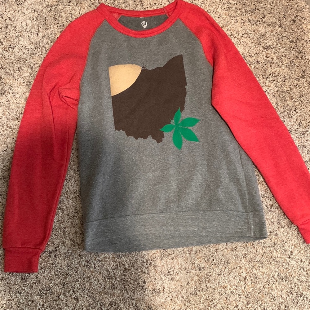 🆕Brand NWOT crew neck Ohio State sweatshirt